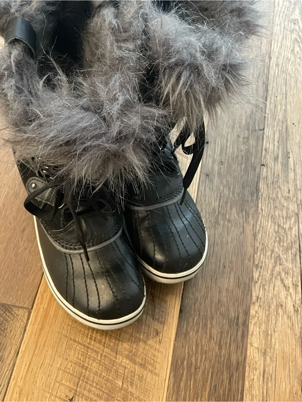 Sorel winter snow boots girl 4
